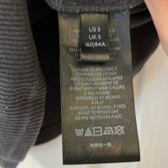 Urban outfitters tank top🌞 - Picture 7 of 8